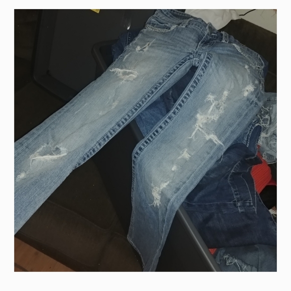 Daytrip • Y2k Light Wash Denim Ripped Distressed (26R) Leo Bootcut Jeans - Picture 4 of 4